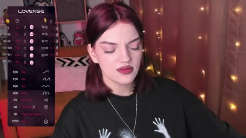 Mavis online show from December 2024 12:34:01 AM