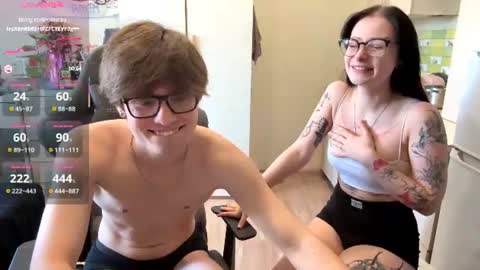 Mavis and Jade online show from June 2026 12:22:01 PM