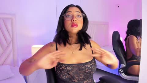 Mavy  online show from January 2025 12:24:02 PM