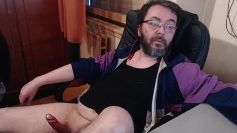 Max online show from January 2025 03:21:01 PM