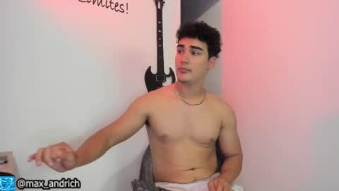 Max... online show from October 2025 02:04:02 AM