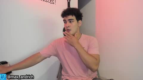 Max... online show from November 2025 12:21:02 AM