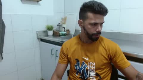 Max  Ashley online show from November 2025 01:54:02 PM