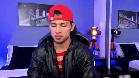 Max Conor online show from September 2025 03:01:01 PM