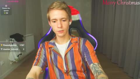 Max Gen with tats 24years  And Ethan without tats 20 years online show from December 2024 02:33:02 AM