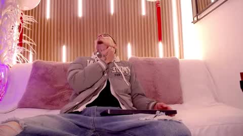 Max online show from February 2026 12:47:02 PM