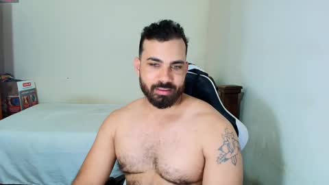 max_love25 online show from November 2025 08:10:01 PM