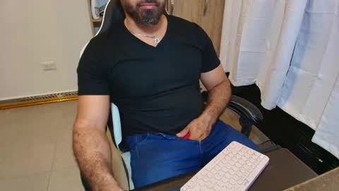 max_love25 online show from March 2026 04:27:01 AM