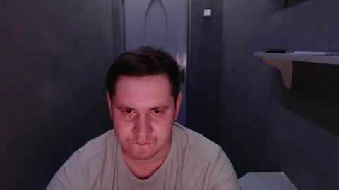 Snapshot of max_marlyn chatting on June 2026 06:47:01 PM Max Marlyn online show from June 2026 06:47:01 PM