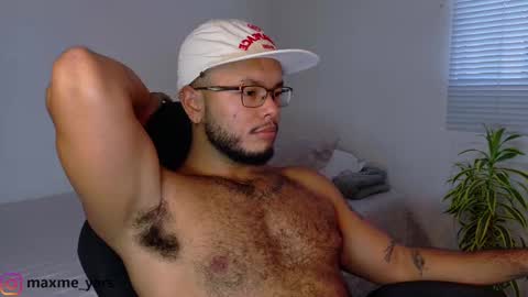 max_meyer online show from November 2025 09:58:01 PM