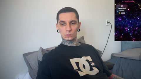    online show from February 2025 11:08:02 AM