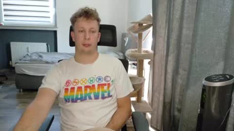Snapshot of maxboner94 chatting on June 2026 12:15:01 PM maxboner94 online show from June 2026 12:15:01 PM