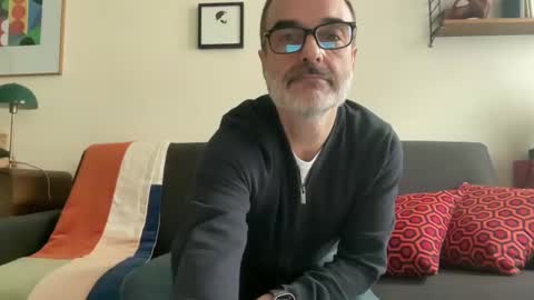 Max Mikado online show from January 2025 02:05:01 PM