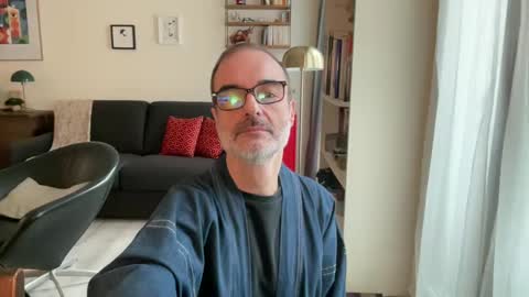 Max Mikado online show from January 2025 01:49:01 PM