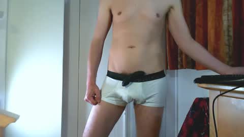 Max Davies online show from April 2026 10:20:02 AM