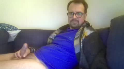 maxhorn591 online show from February 2026 09:22:02 PM