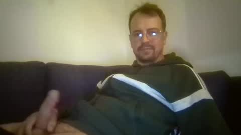 maxhorn591 online show from May 2026 10:26:02 PM