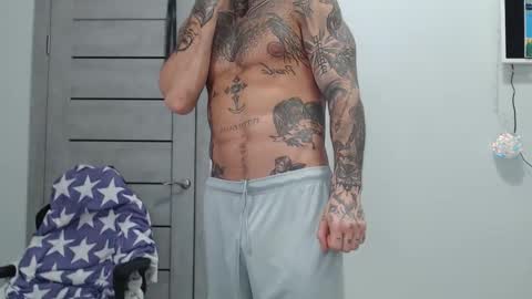 Maximus Fox online show from December 2025 04:42:02 AM