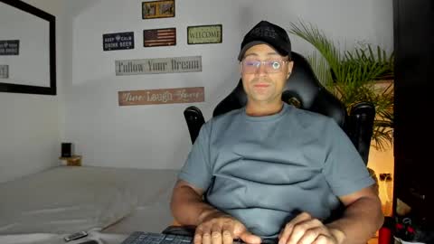 MAXI      online show from April 2026 02:51:02 AM