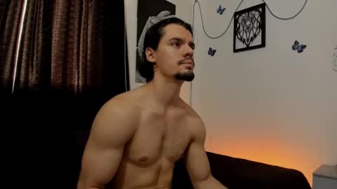 Snapshot of maxi_styles chatting on January 2025 10:04:02 PM Alex online show from January 2025 10:04:02 PM