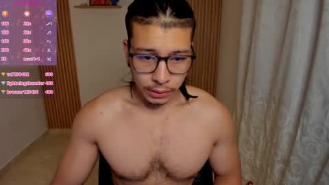 Mikael online show from January 2025 09:28:01 AM