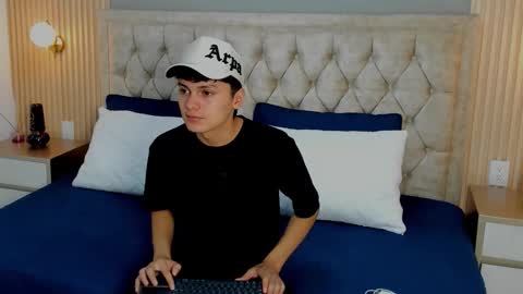 --  -- online show from January 2026 02:49:02 AM