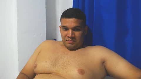 Snapshot of maximo08_dlim chatting on June 2026 02:01:01 AM maximo08_dlim online show from June 2026 02:01:01 AM