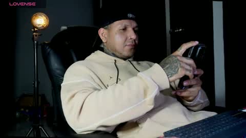 Maximo online show from December 2025 11:56:02 PM