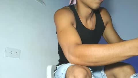 Maximo Aron Vega online show from March 2026 03:12:01 PM