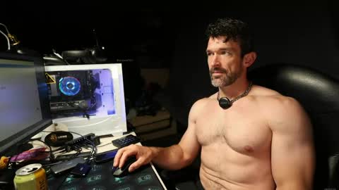 Maximus7871 online show from May 2026 12:07:02 AM