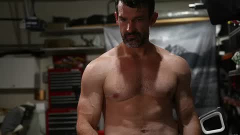 Maximus7871 online show from July 2026 07:09:01 PM