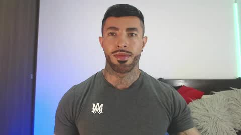 Independent Model online show from April 2026 02:37:02 AM