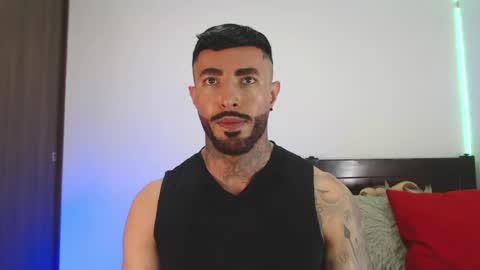 Independent Model online show from April 2026 02:14:02 AM