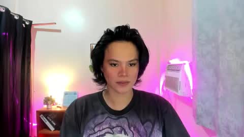 maxine_fucks online show from December 2025 07:10:01 PM