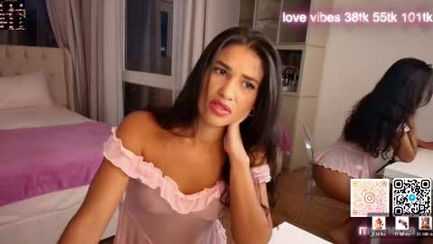 Maxine online show from March 2026 09:11:01 PM