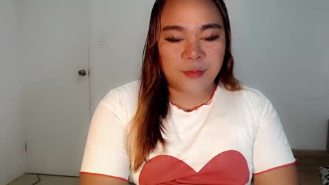Snapshot of maxine_sucks chatting on October 2025 04:58:02 PM Maxine Sucks online show from October 2025 04:58:02 PM