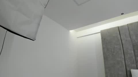 Snapshot of maxirogers chatting on January 2025 07:04:01 PM Maxi Rogers online show from January 2025 07:04:01 PM