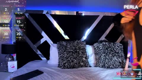 Snapshot of maxirogers chatting on February 2025 07:51:01 PM Maxi Rogers online show from February 2025 07:51:01 PM