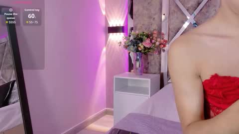 Maxi Rogers online show from February 2026 11:29:02 AM