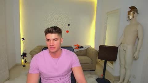 MaxKaiden online show from October 2025 05:46:01 AM