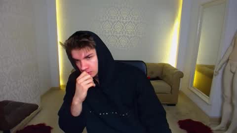 MaxKaiden online show from January 2026 05:45:01 AM