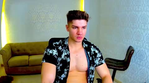 MaxKaiden online show from February 2026 06:19:02 AM