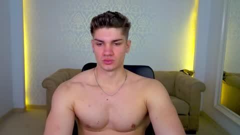 MaxKaiden online show from April 2026 04:37:02 AM