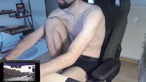 maxp0wer21 online show from December 2024 10:03:02 AM