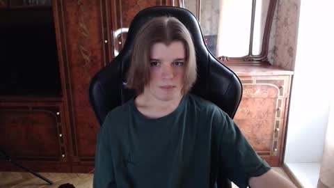 Snapshot of maxplay18 chatting on October 2025 12:36:02 PM Max online show from October 2025 12:36:02 PM