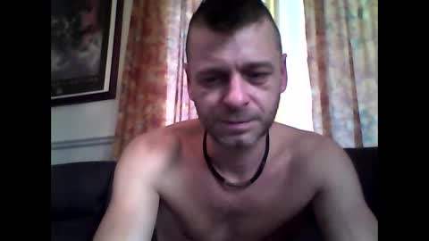 Snapshot of maxthewolf chatting on October 2025 08:43:02 PM MaxTheWolf online show from October 2025 08:43:02 PM
