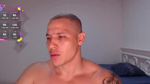 Snapshot of maxwel949813 chatting on December 2025 05:37:02 AM Max online show from December 2025 05:37:02 AM