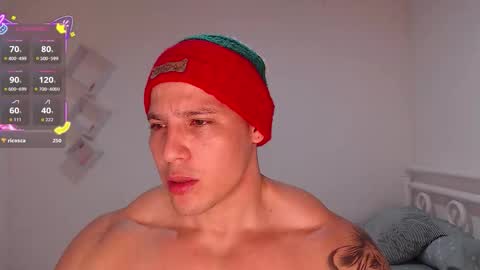 Snapshot of maxwel949813 chatting on December 2025 04:25:02 PM Max online show from December 2025 04:25:02 PM