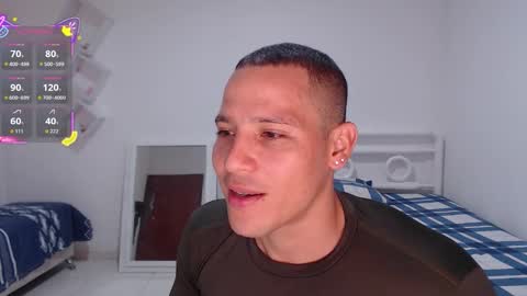 Snapshot of maxwel949813 chatting on February 2026 07:57:02 PM Max online show from February 2026 07:57:02 PM