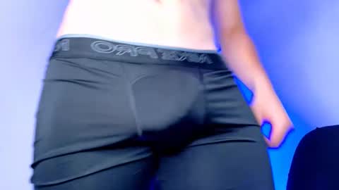 MAX online show from October 2025 01:34:01 AM